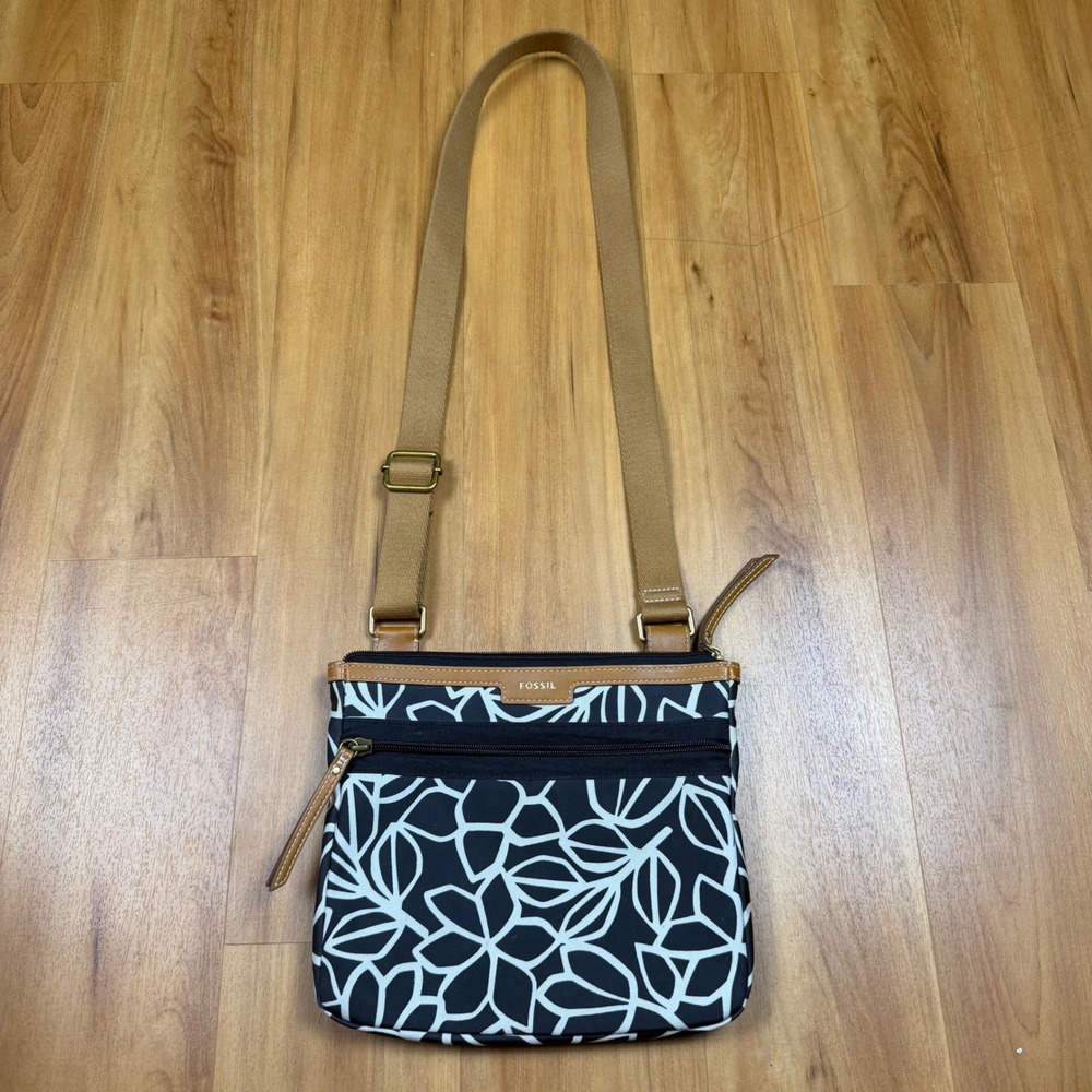 Fossil SHB1923 Black White Leaf‎ Print Crossbody Bag PVC Coated Textile